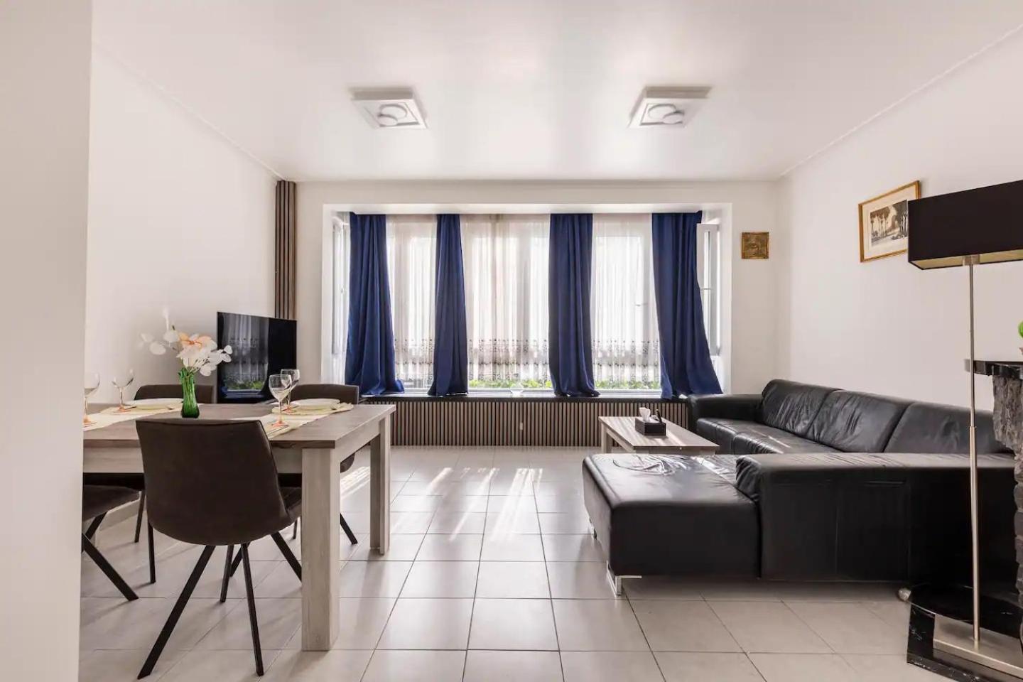 Sweet 1 Double And 2 Single Beds Appartement *