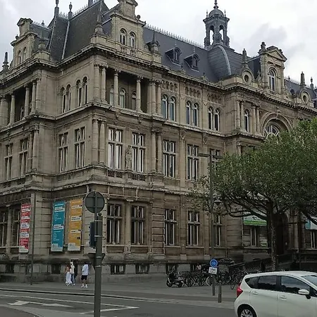 Antwerp Home Sweet Home 1 Double And 2 Single Beds Exterior photo